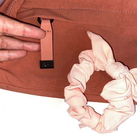 Lululemon NEW On The Beat Belt Bag *4.5L Copper - Picture 2 of 6